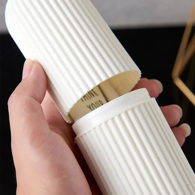 Étui Brosse à Dents Voyage | Plastique Compact et Pratique