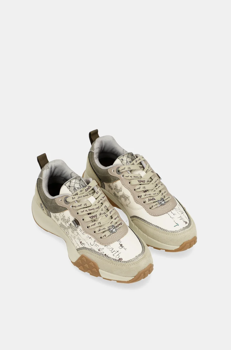 Baskets beige imprimé