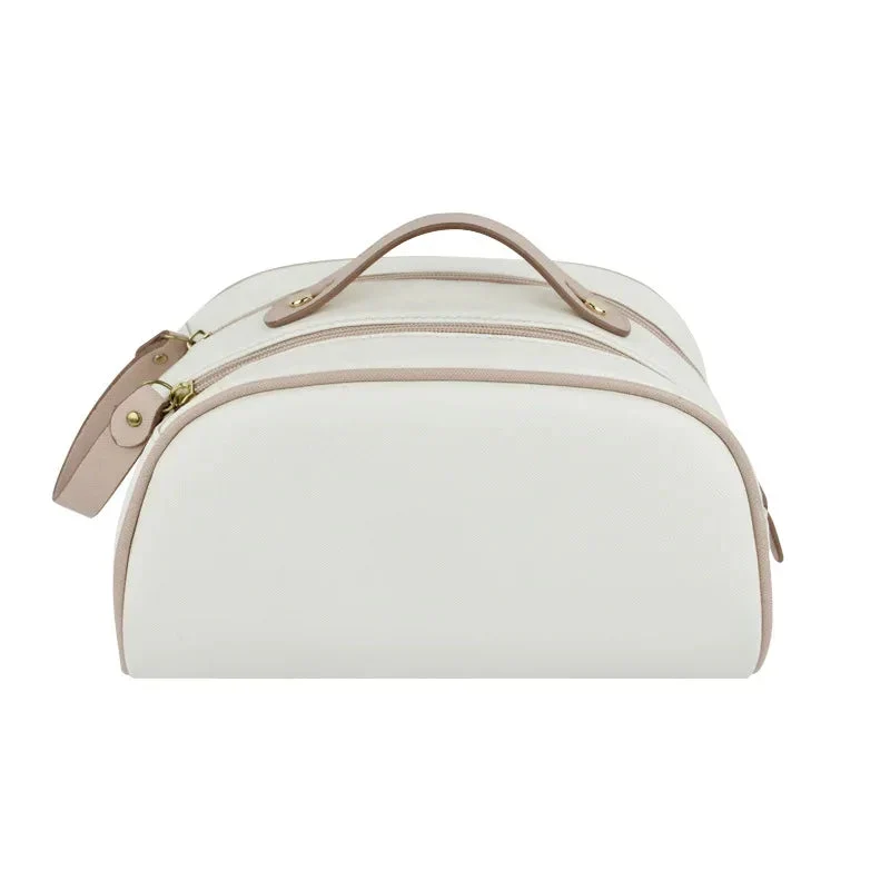 Trousse de Toilette Femme Personnalisée | Design Raffiné avec Initiales