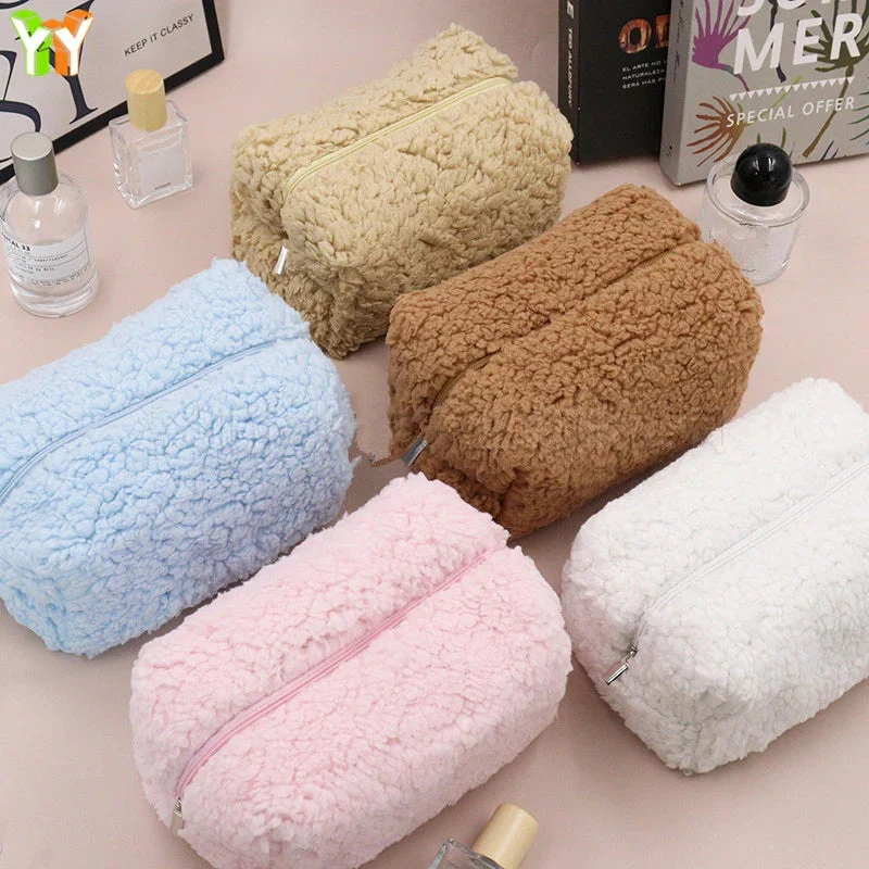 Trousse de Toilette Femme Moumoute | Compacte et Douce Flanelle