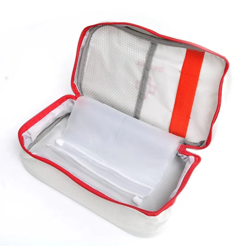 Trousse de Secours Voyage | Compacte et Organisée
