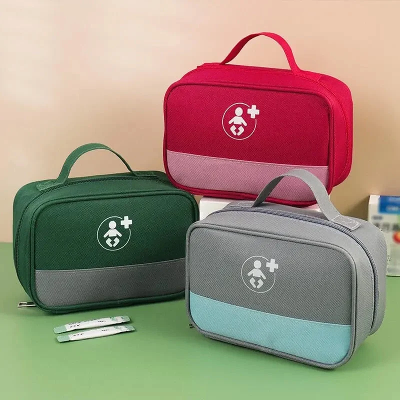 Trousse de Secours Bébé Voyage | Compartiments Astucieux en Oxford