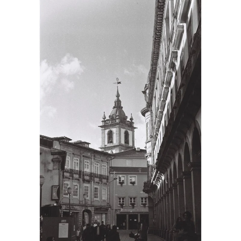 Film Noir et Blanc Cinemot Fado 200D (35mm/36 poses)