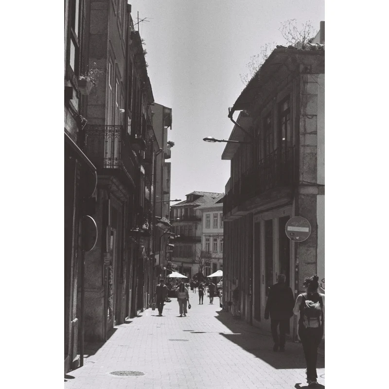 Film Noir et Blanc Cinemot Fado 200D (35mm/36 poses)