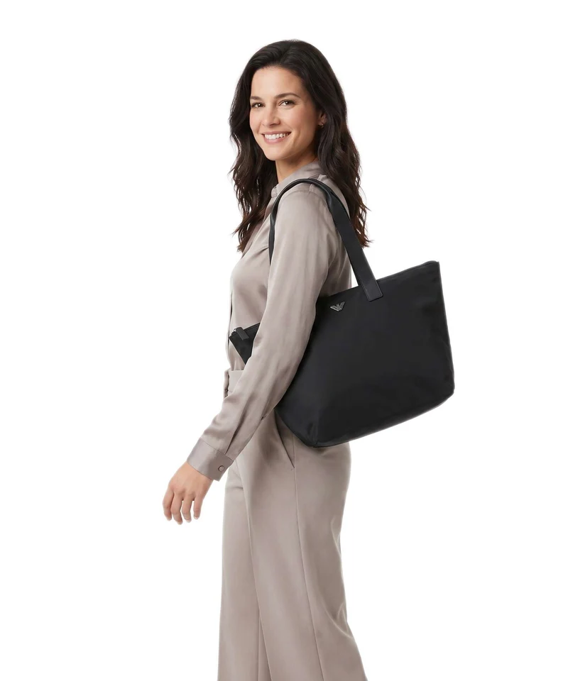 Emporio Armani Nylon Recycled Cabas black beauty
