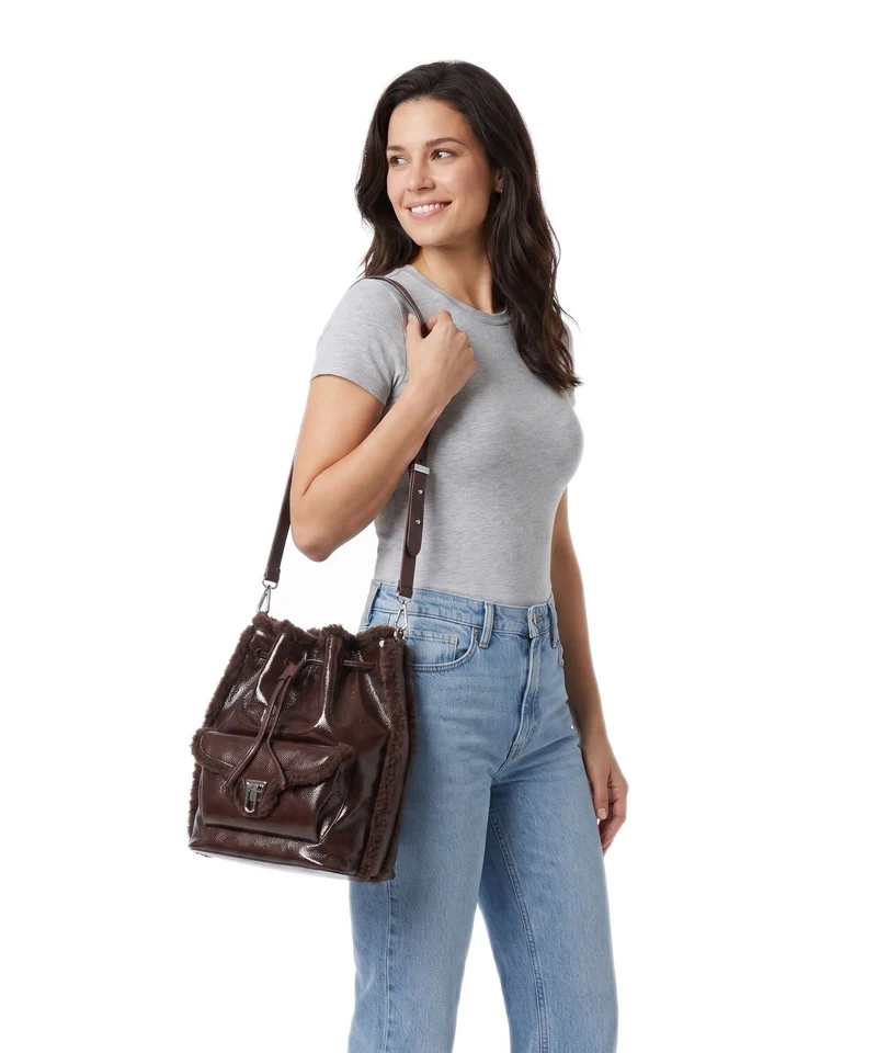 Coccinelle Beat Sac seau berry