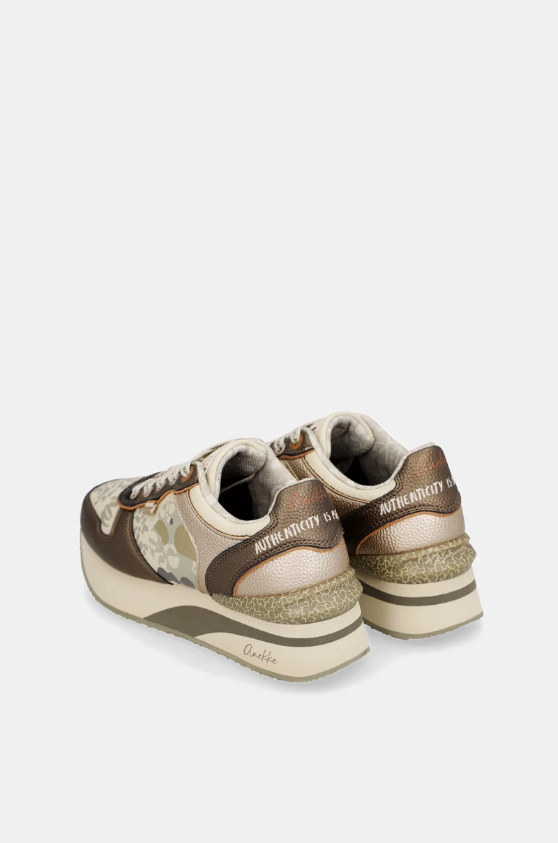 Sneakers beige et cuivrés