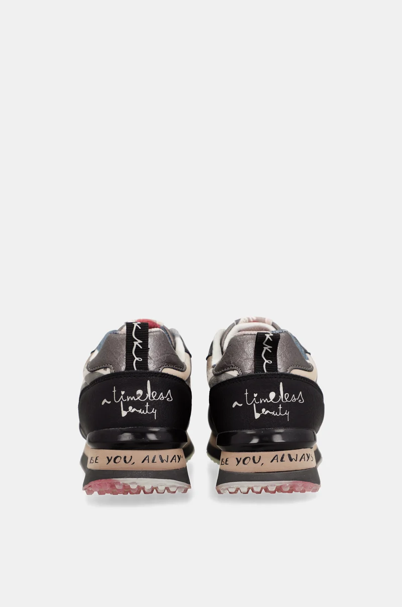 Sneakers noirs et roses