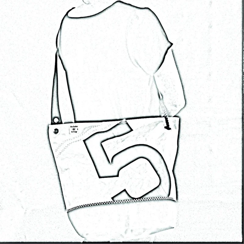 Maud Moyen Navy
