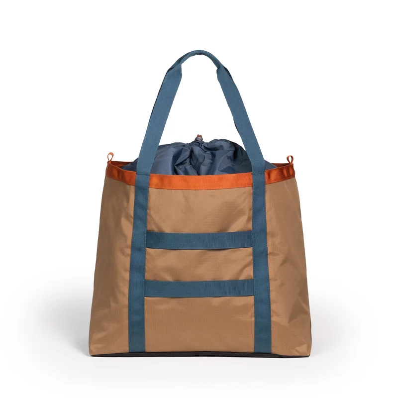 Mountain Utility Tote 33L