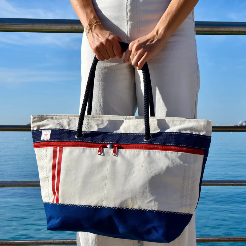 Billie grand Navy