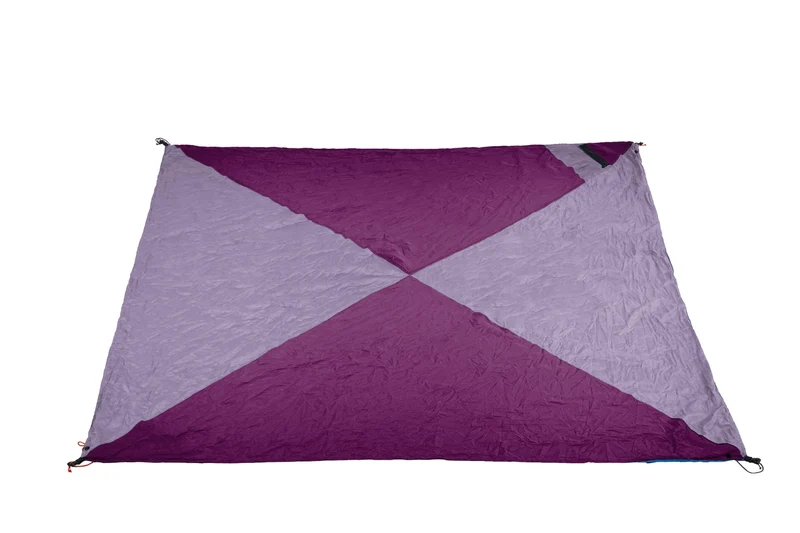 TRAVEL BLANKET – Leichte Outdoor-Decke zum Sitzen, Liegen oder als Sonnenschutz