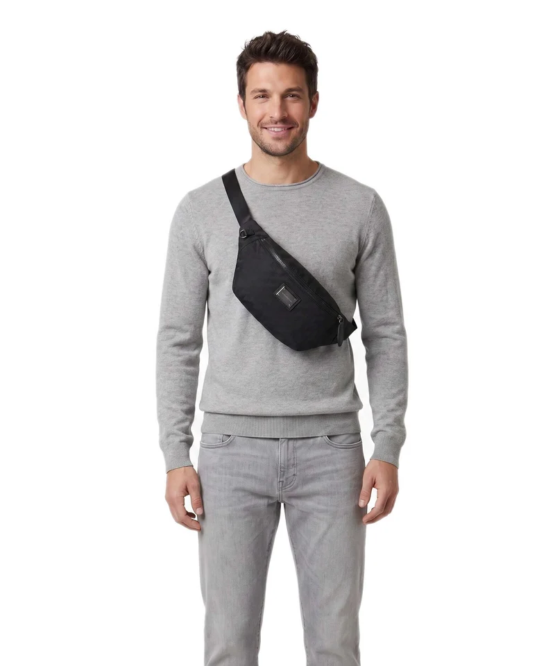 Emporio Armani Eagle All Over Sac banane black beauty
