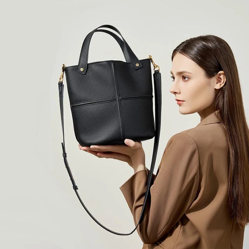Elsa sac bandoulière femme forme seau