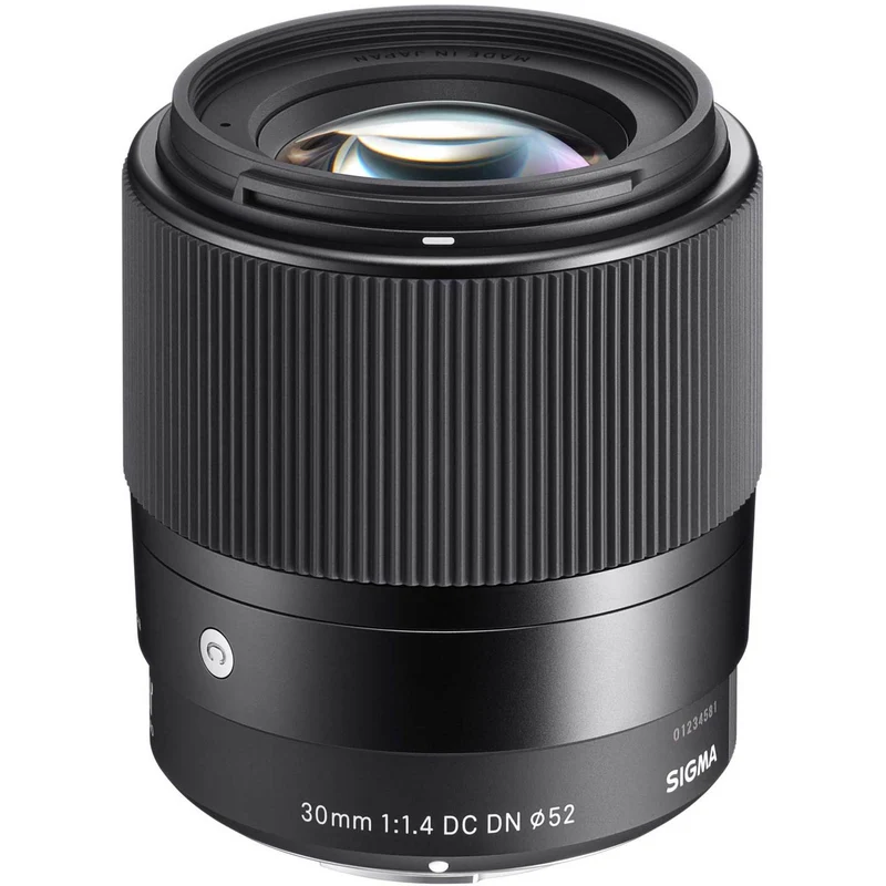 30mm f/1.4 DC DN Contemporain