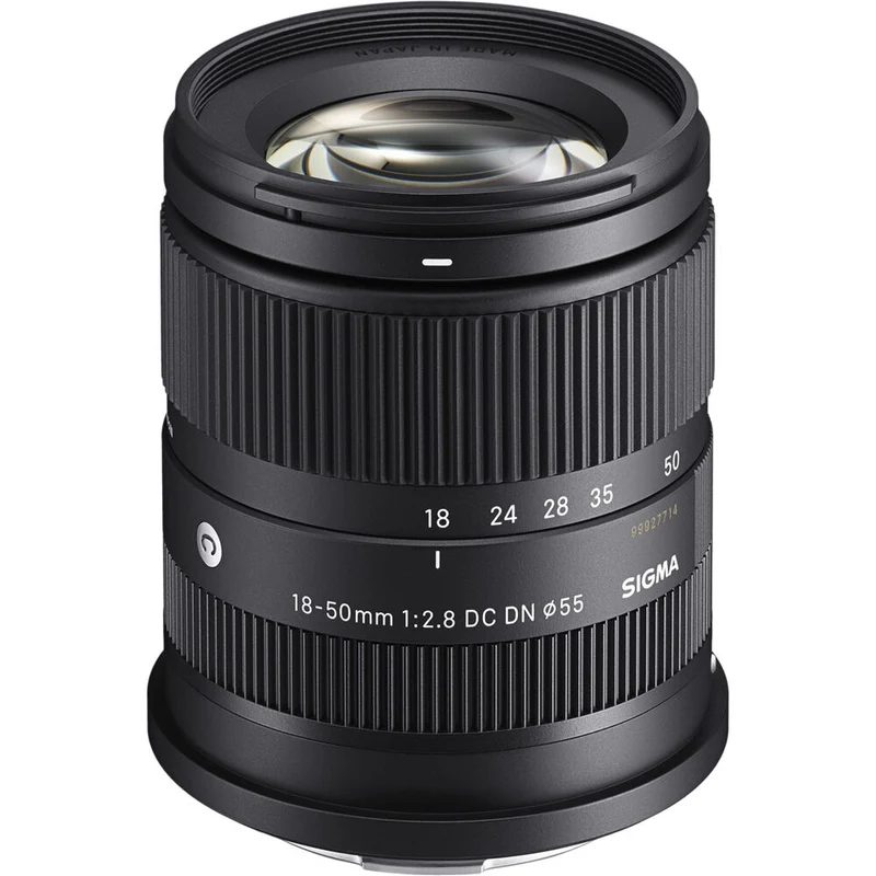 18-50mm f/2.8 DC DN Contemporain