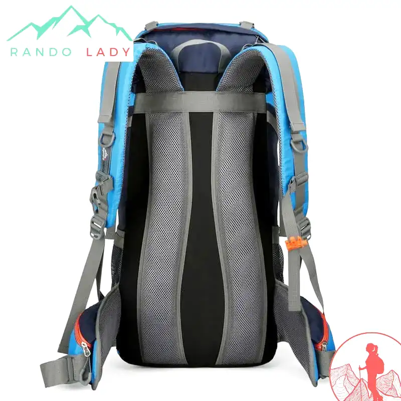 backpack pour femme randonneuse