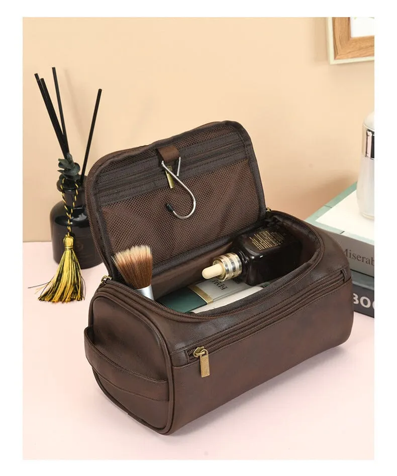 Trousse de Toilette Suspendue Vintage | Crochet Pratique et Style Rétro