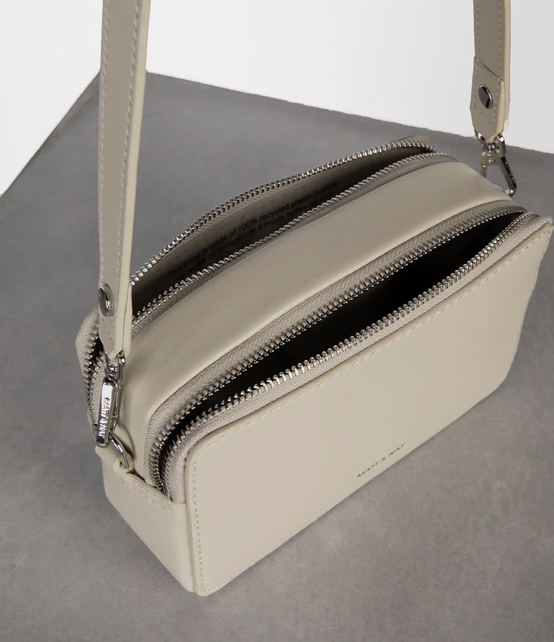 FARAH Sac à Bandoulière Végane – UPPEAL™