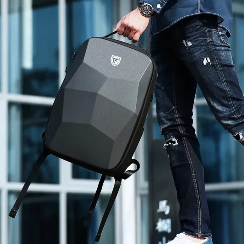Sac à Dos Antivol Usb | Coque Rigide Sécurisée