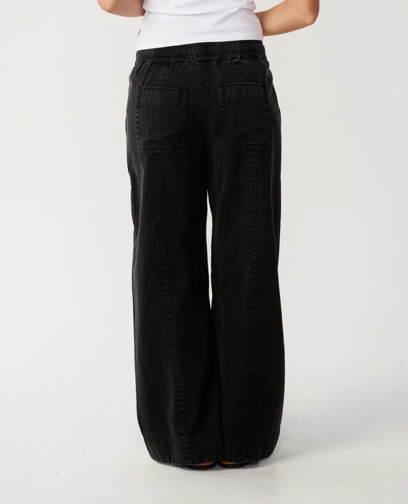 Bossa Nova Twill Wide Leg Pant