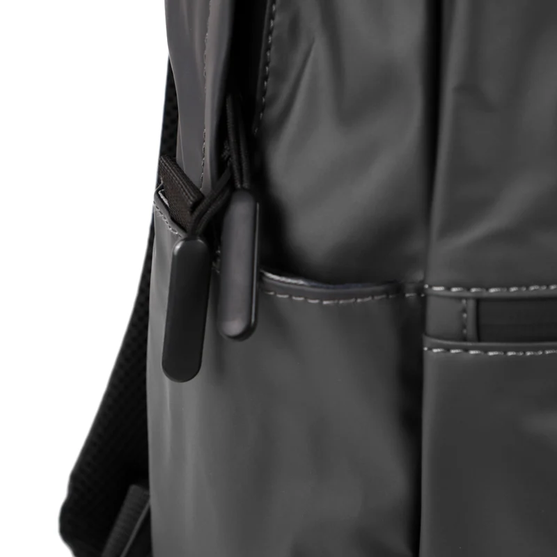 Tracker Everyday Backpack